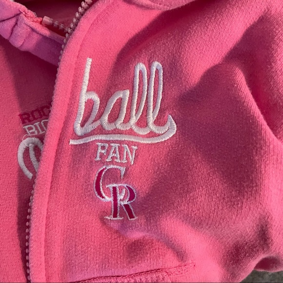 Pink Colorado Rockies sweatshirt - Picture 4 of 5